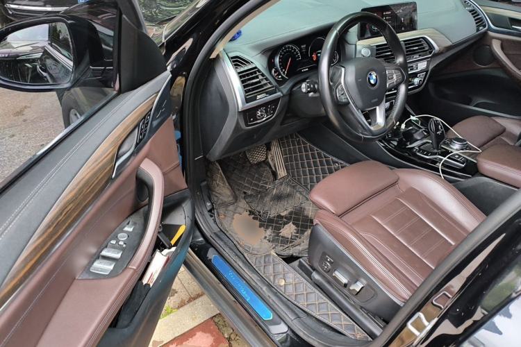 Used BMW X3 2019 xDrive28i Luxury Package Driver Seat