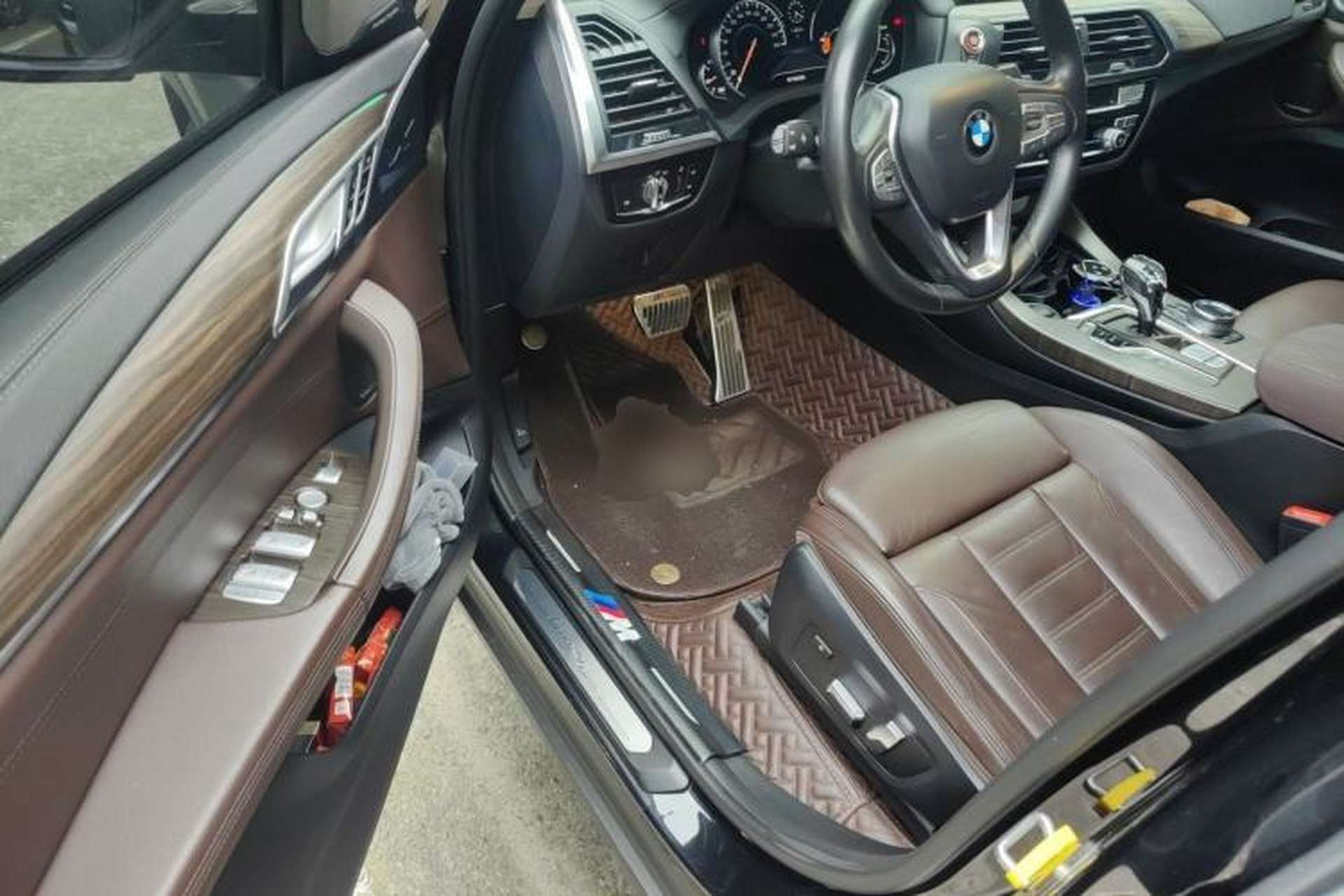 Used BMW X3 2019 xDrive28i Luxury Package Driver Seat