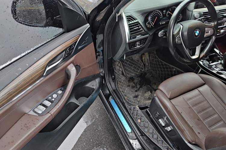 Used BMW X3 2019 xDrive28i Luxury Package Driver Seat