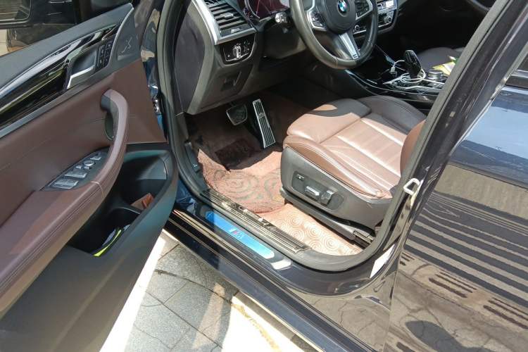 Used BMW X3 2019 xDrive28i M Sport Package Driver Seat