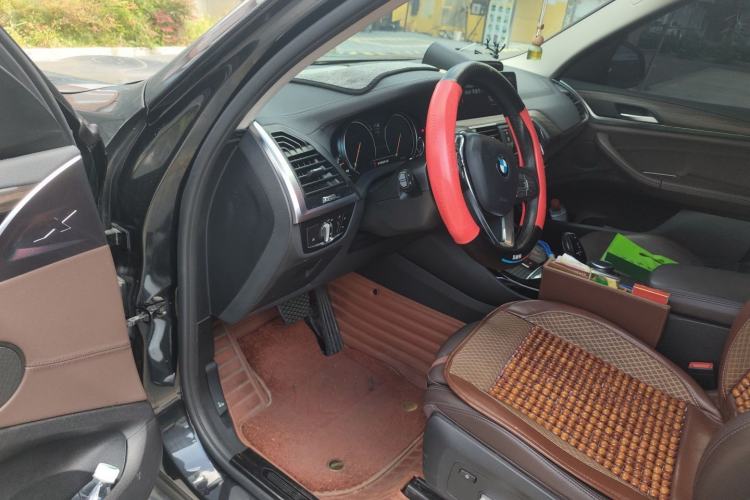 Used BMW X3 2019 xDrive28i Luxury Package Driver Seat