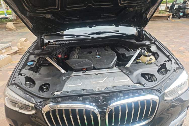 Used BMW X3 2019 xDrive28i Luxury Package Engine Bay