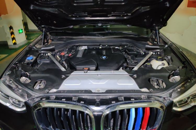 Used BMW X3 2019 xDrive25i M Sport Package Engine Bay