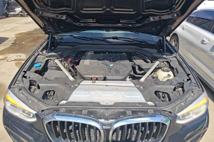 Used BMW X3 2019 xDrive25i M Sport Package Engine Bay