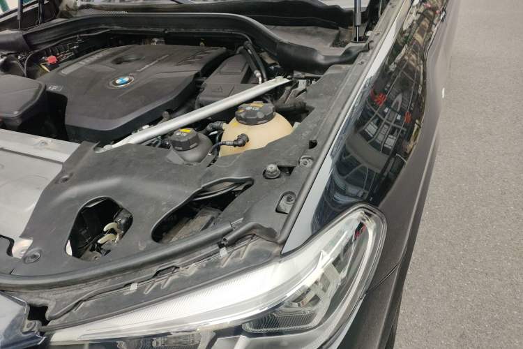 Used BMW X3 2019 xDrive28i M Sport Package Engine Bay Left