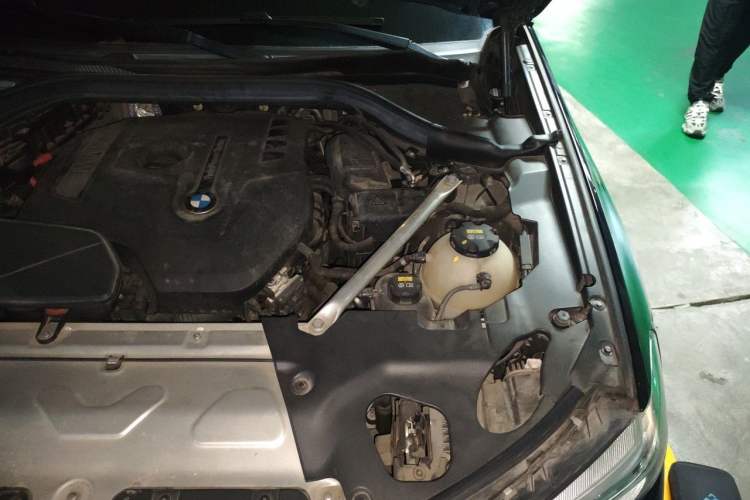 Used BMW X3 2019 xDrive28i M Sport Package Engine Bay Left