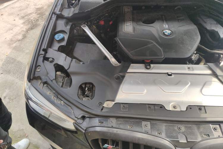 Used BMW X3 2019 xDrive28i M Sport Package Engine Bay Right