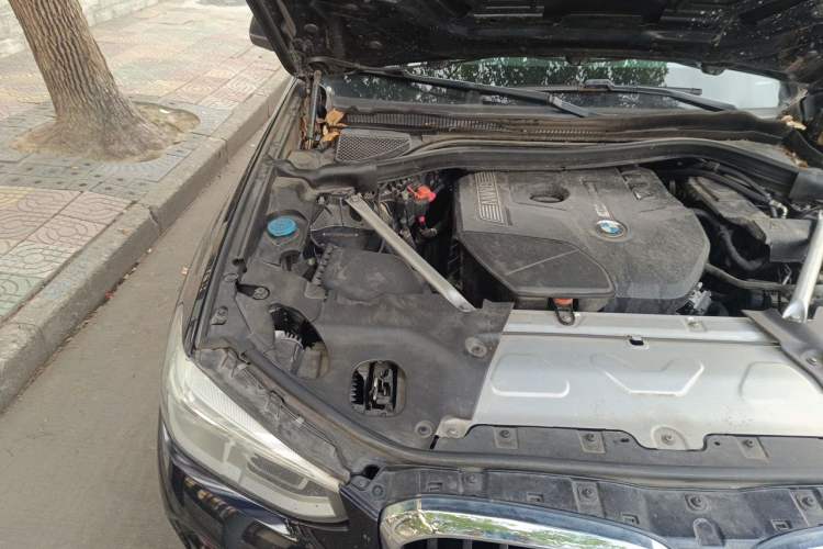 Used BMW X3 2019 xDrive28i M Sport Package Engine Bay Right