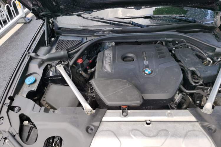 Used BMW X3 2019 xDrive28i M Sport Package Engine Bay Right