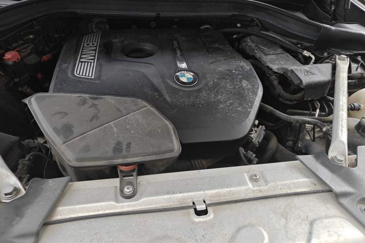 Used BMW X3 2019 xDrive25i M Sport Package Engine Bay