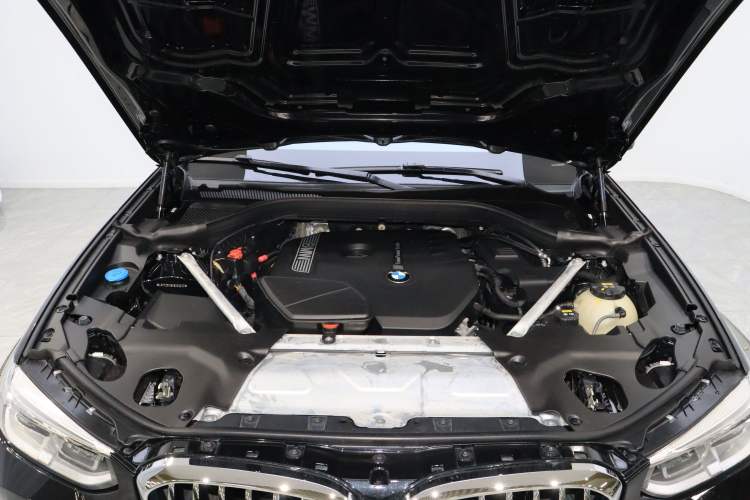 Used BMW X3 2019 xDrive28i Luxury Package Engine Bay