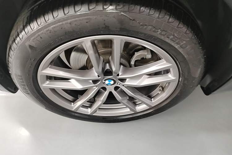 Used BMW X3 2019 xDrive28i M Sport Package Exterior 1