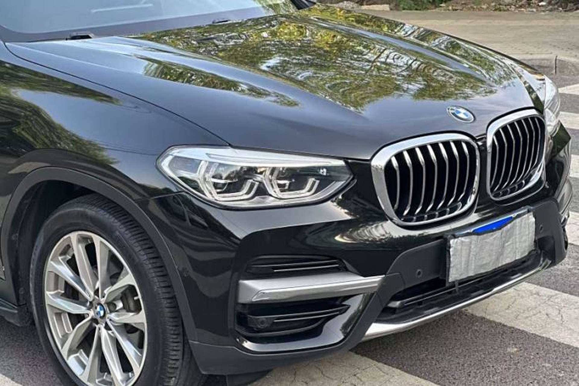 Used BMW X3 2019 xDrive25i Luxury Package Exterior 2