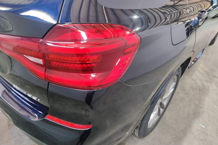 Used BMW X3 2019 xDrive28i M Sport Package Exterior 3