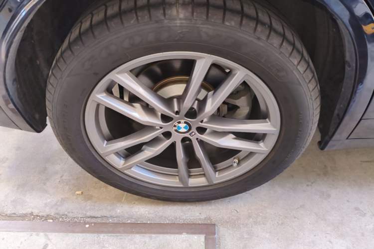 Used BMW X3 2019 xDrive28i M Sport Package Exterior 5
