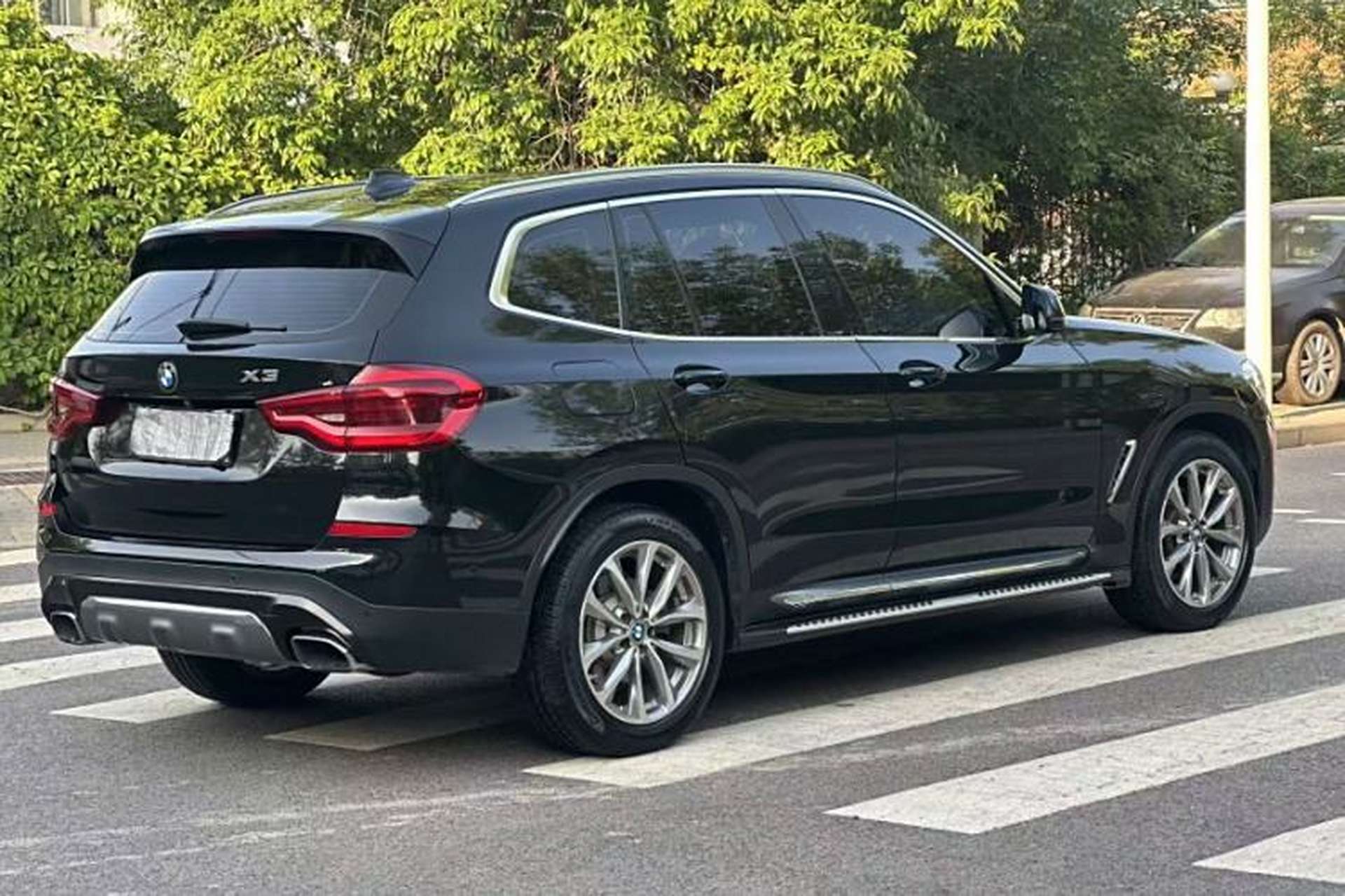 Used BMW X3 2019 xDrive25i Luxury Package Exterior 6