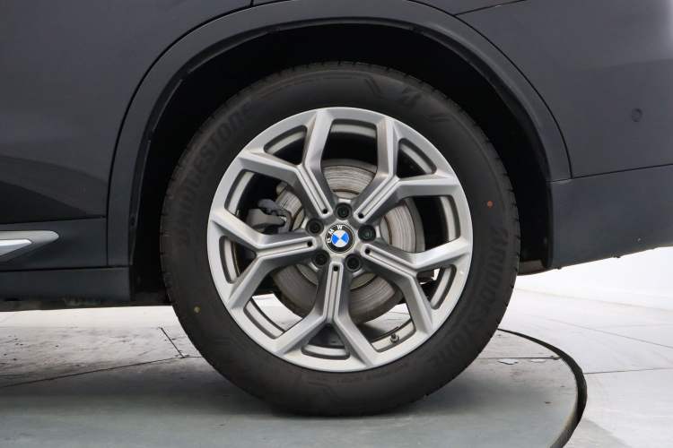 Used BMW X3 2019 xDrive28i Luxury Package Exterior 6