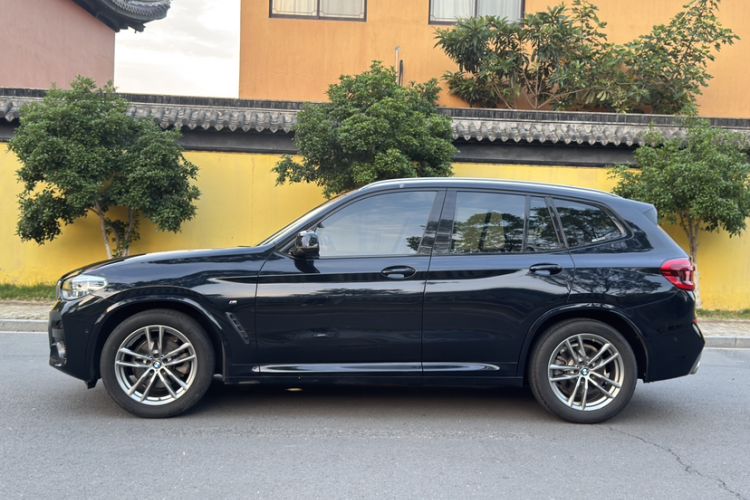 Used BMW X3 2019 xDrive28i M Sport Package Exterior 8