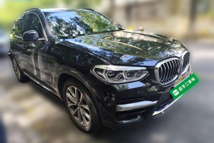 Used BMW X3 2019 xDrive25i Luxury Package Front Right 45 Deg