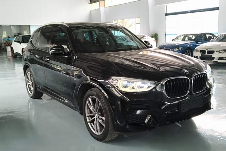 Used BMW X3 2019 xDrive28i M Sport Package Front Right 45 Deg