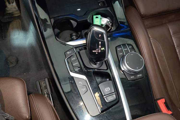 Used BMW X3 2019 xDrive28i M Sport Package Gear Lever