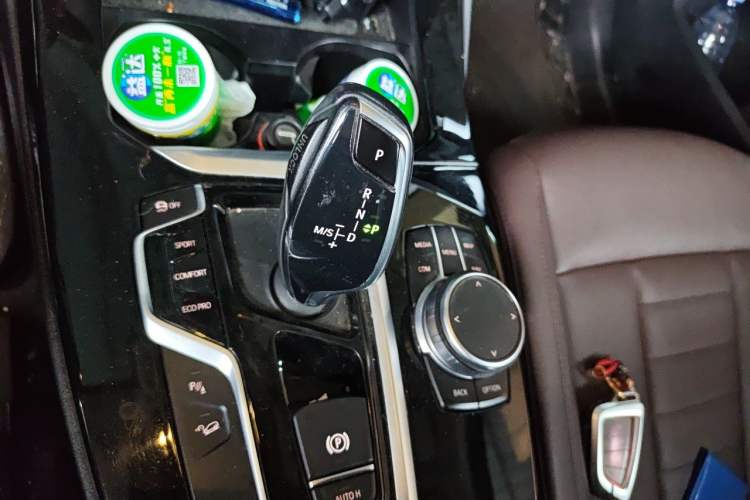 Used BMW X3 2019 xDrive25i Luxury Package Gear Lever