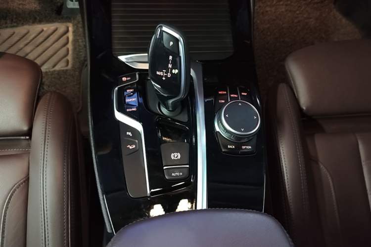 Used BMW X3 2019 xDrive28i M Sport Package Gear Lever