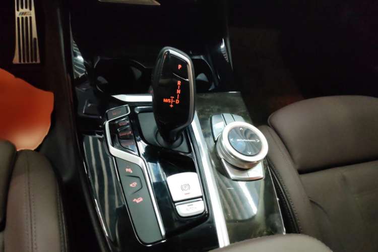 Used BMW X3 2019 xDrive30i Leading Model M Sport Package Gear Lever