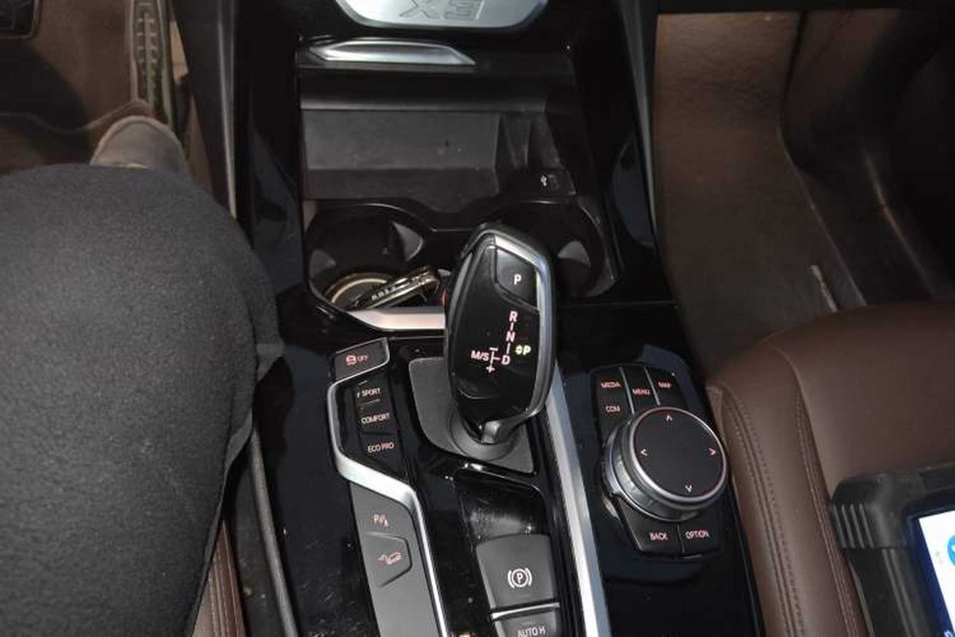 Used BMW X3 2019 xDrive25i M Sport Package Gear Lever