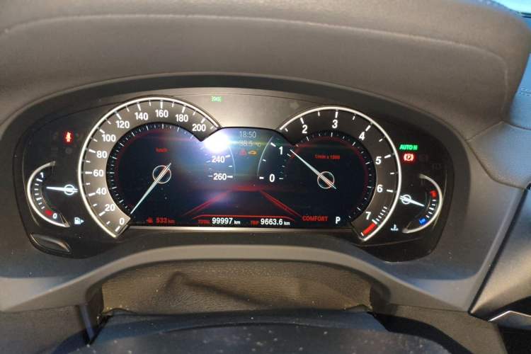 Used BMW X3 2019 xDrive25i Luxury Package Instrument Cluster