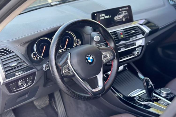 Used BMW X3 2019 xDrive25i Luxury Package Interior 3
