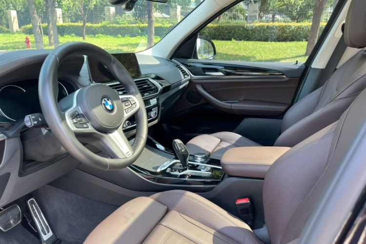 Used BMW X3 2019 xDrive28i M Sport Package Interior 4