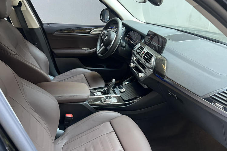 Used BMW X3 2019 xDrive30i Leading Model M Sport Package Interior 4