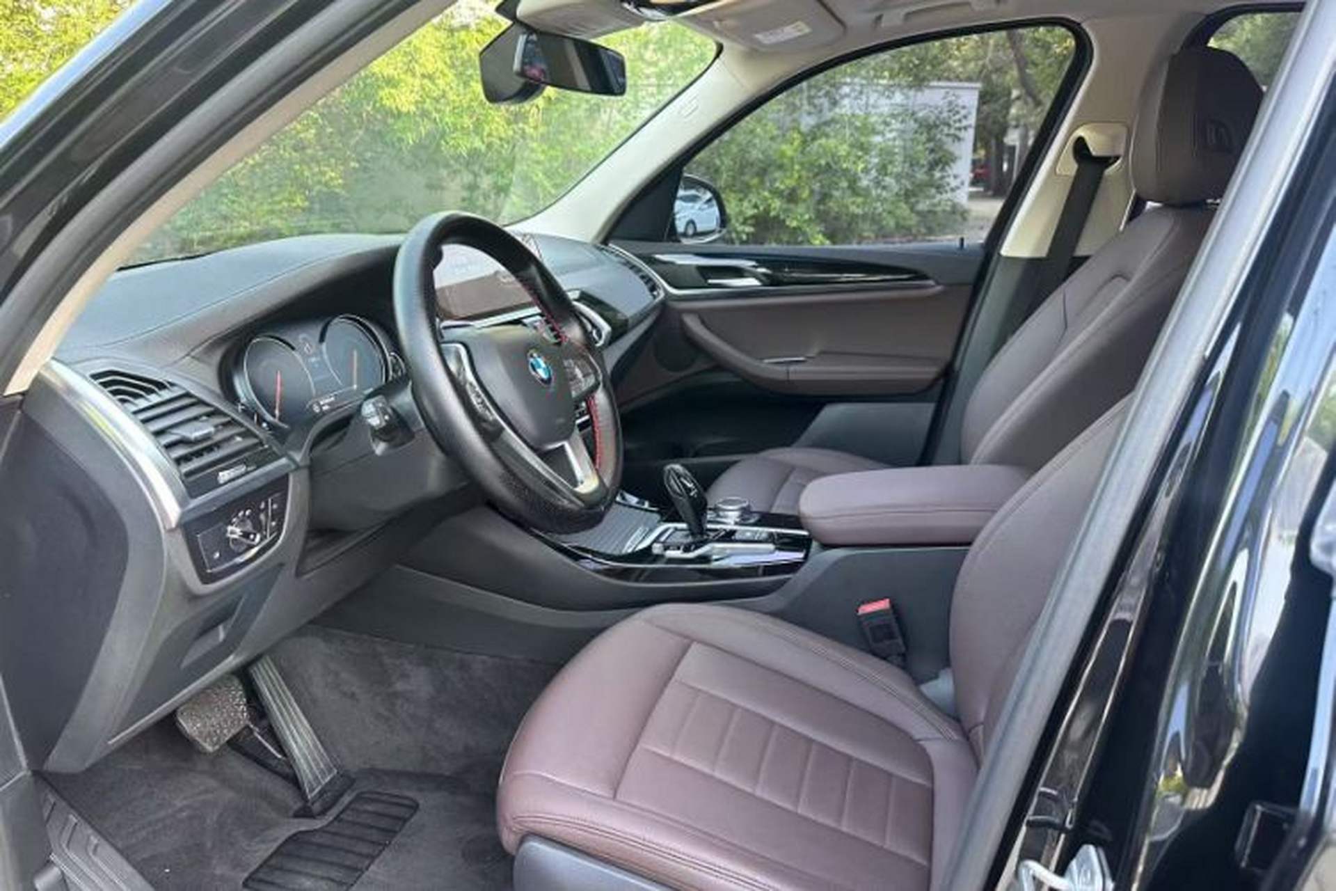 Used BMW X3 2019 xDrive25i Luxury Package Interior 6