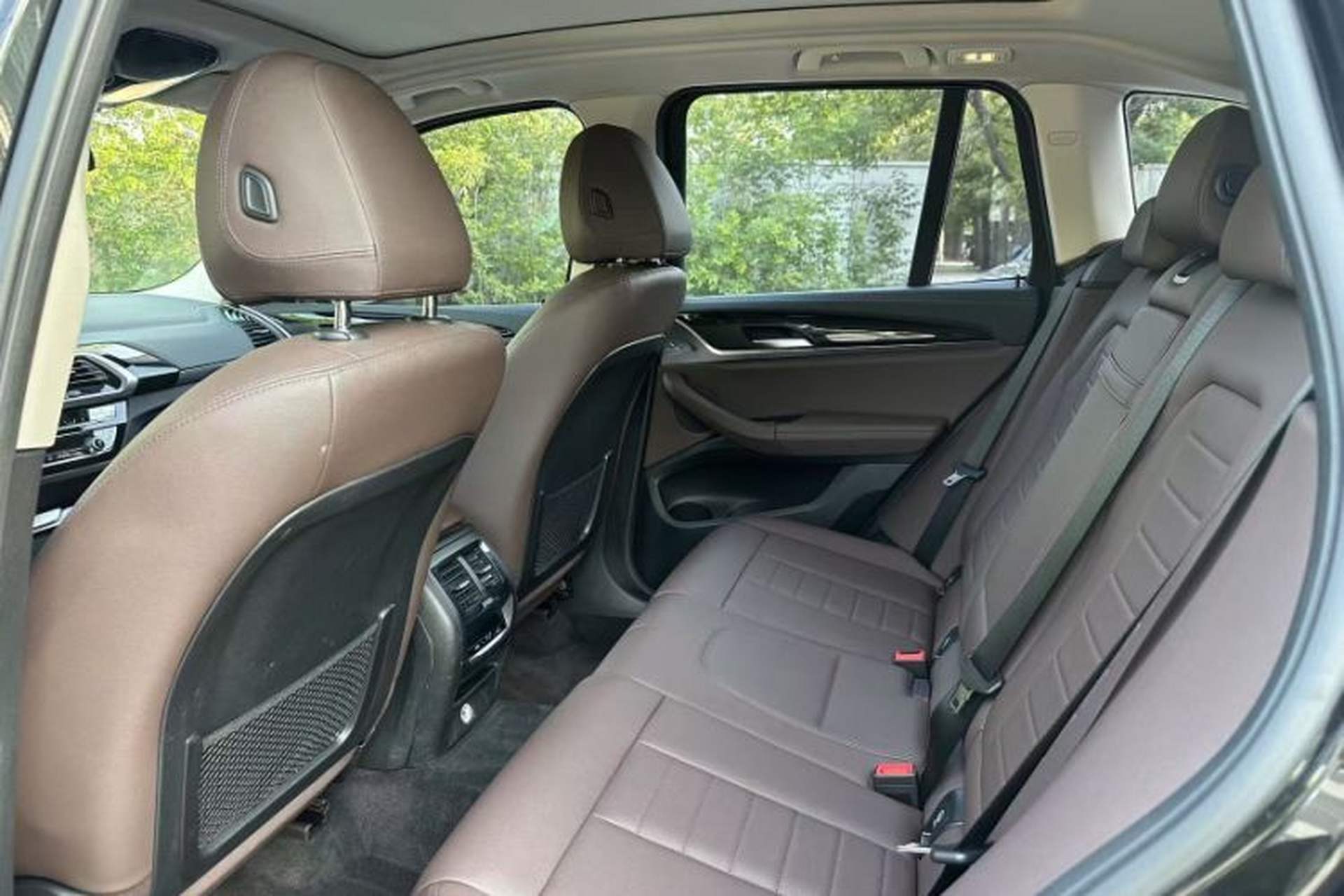 Used BMW X3 2019 xDrive25i Luxury Package Interior 7