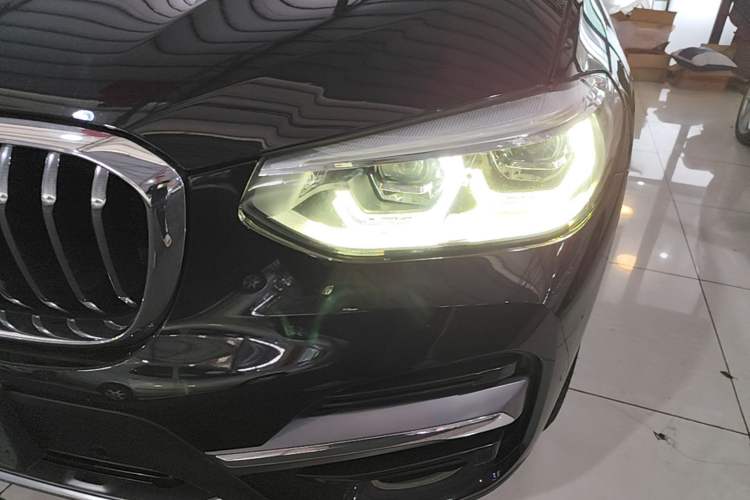 Used BMW X3 2019 xDrive28i Luxury Package Left Front Headlight