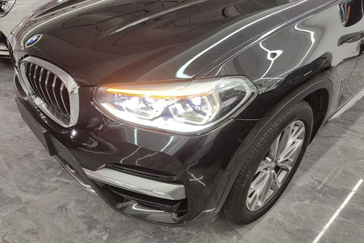Used BMW X3 2019 xDrive25i Luxury Package Left Front Headlight