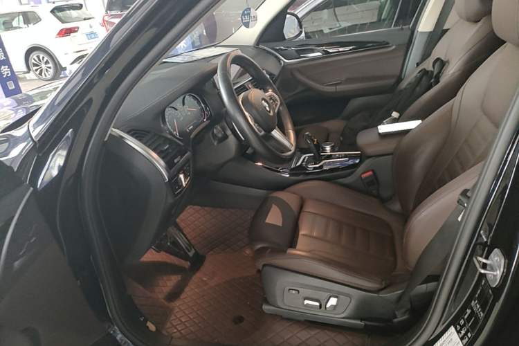 Used BMW X3 2019 xDrive28i M Sport Package Left Front Seat