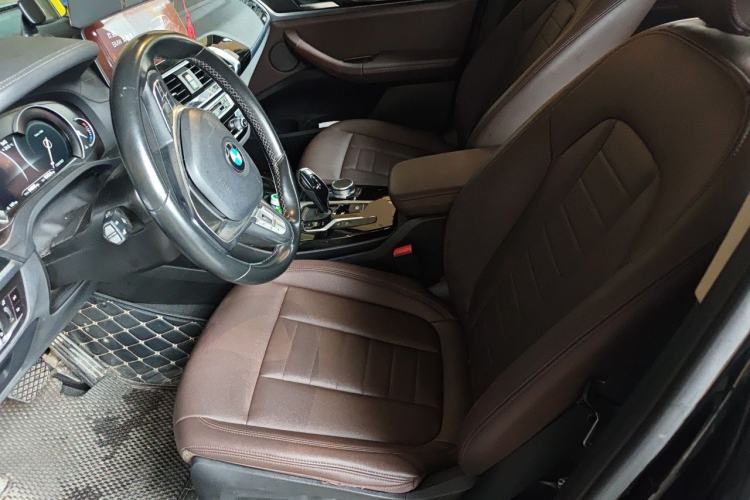 Used BMW X3 2019 xDrive25i Luxury Package Left Front Seat