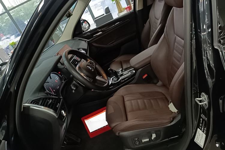 Used BMW X3 2019 xDrive30i Leading Model M Sport Package Left Front Seat