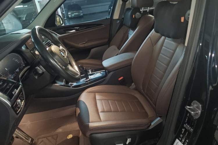 Used BMW X3 2019 xDrive25i M Sport Package Left Front Seat