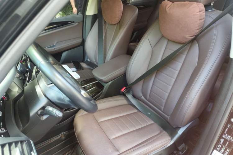 Used BMW X3 2019 xDrive25i Luxury Package Left Front Seat