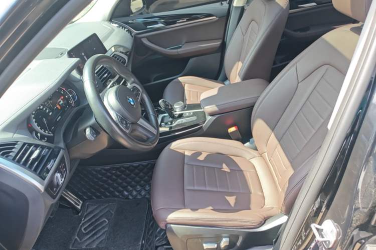 Used BMW X3 2019 xDrive25i M Sport Package Left Front Seat