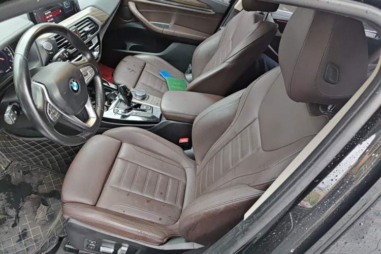 Used BMW X3 2019 xDrive28i Luxury Package Left Front Seat