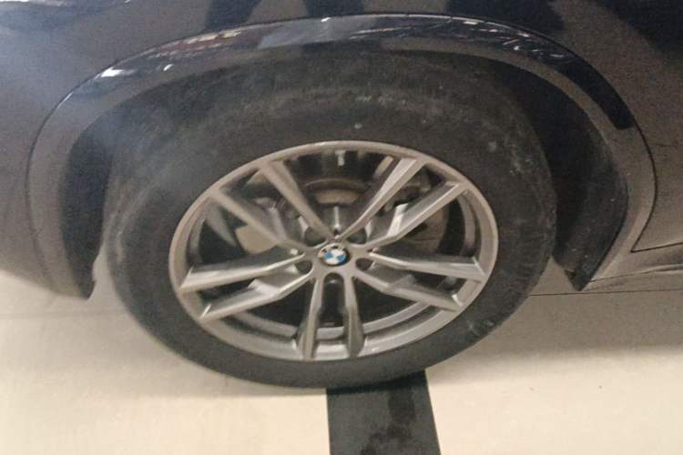 Used BMW X3 2019 xDrive28i M Sport Package Left Front Wheel Hub