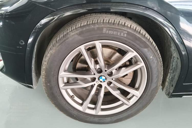 Used BMW X3 2019 xDrive28i M Sport Package Left Front Wheel Hub
