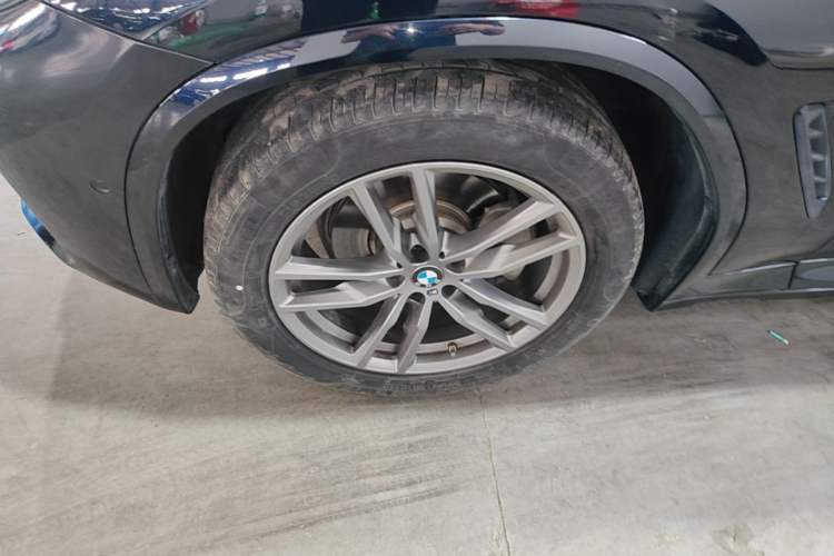 Used BMW X3 2019 xDrive28i M Sport Package Left Front Wheel Hub
