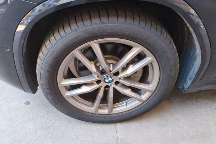 Used BMW X3 2019 xDrive28i M Sport Package Left Front Wheel Hub