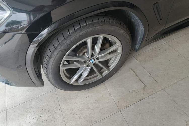 Used BMW X3 2019 xDrive28i M Sport Package Left Front Wheel Hub