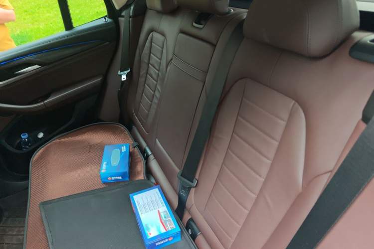 Used BMW X3 2019 xDrive28i M Sport Package Left Rear Seat